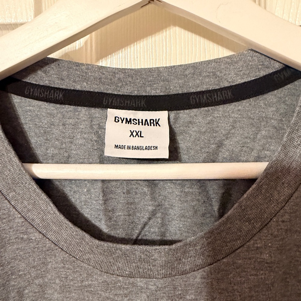 Gymshark Charcoal Short Sleeve Tee - Picture 4 of 5